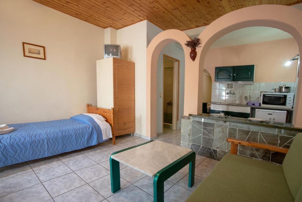 Kleoni Club Apartments Tolón Exteriér fotografie