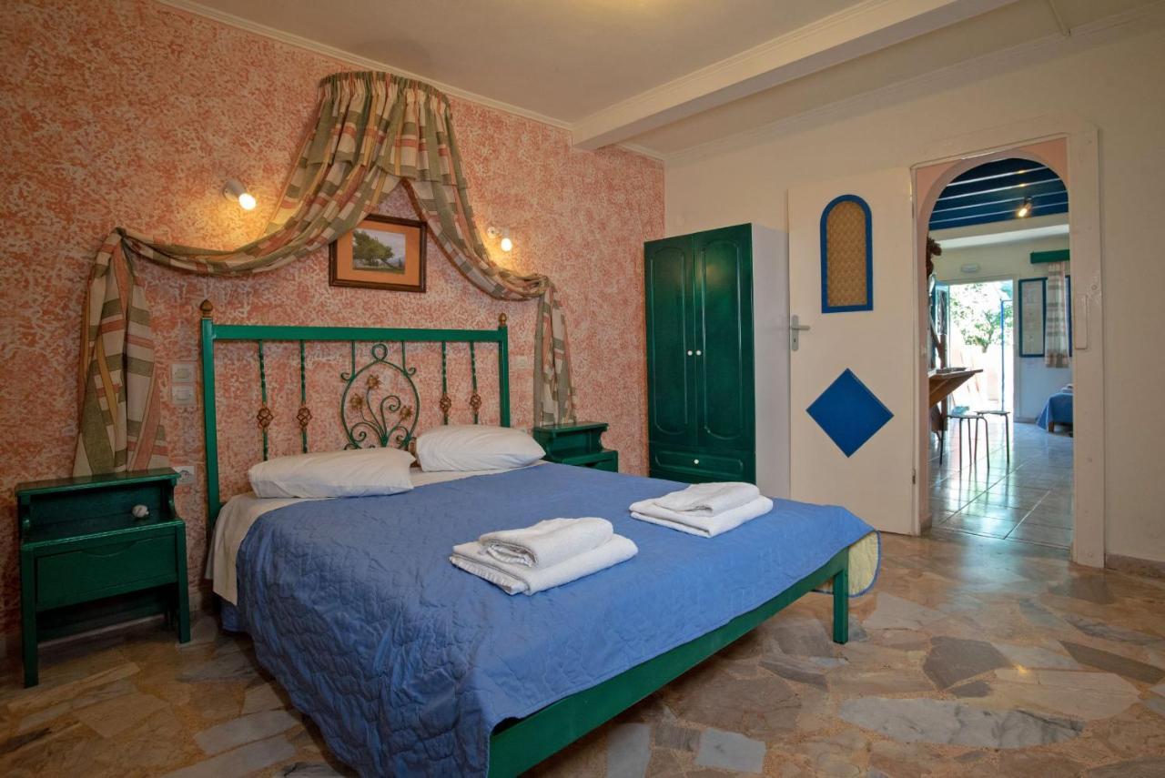 Kleoni Club Apartments Tolón Exteriér fotografie