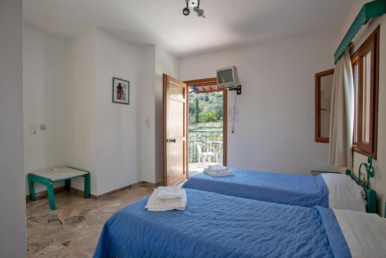 Kleoni Club Apartments Tolón Exteriér fotografie