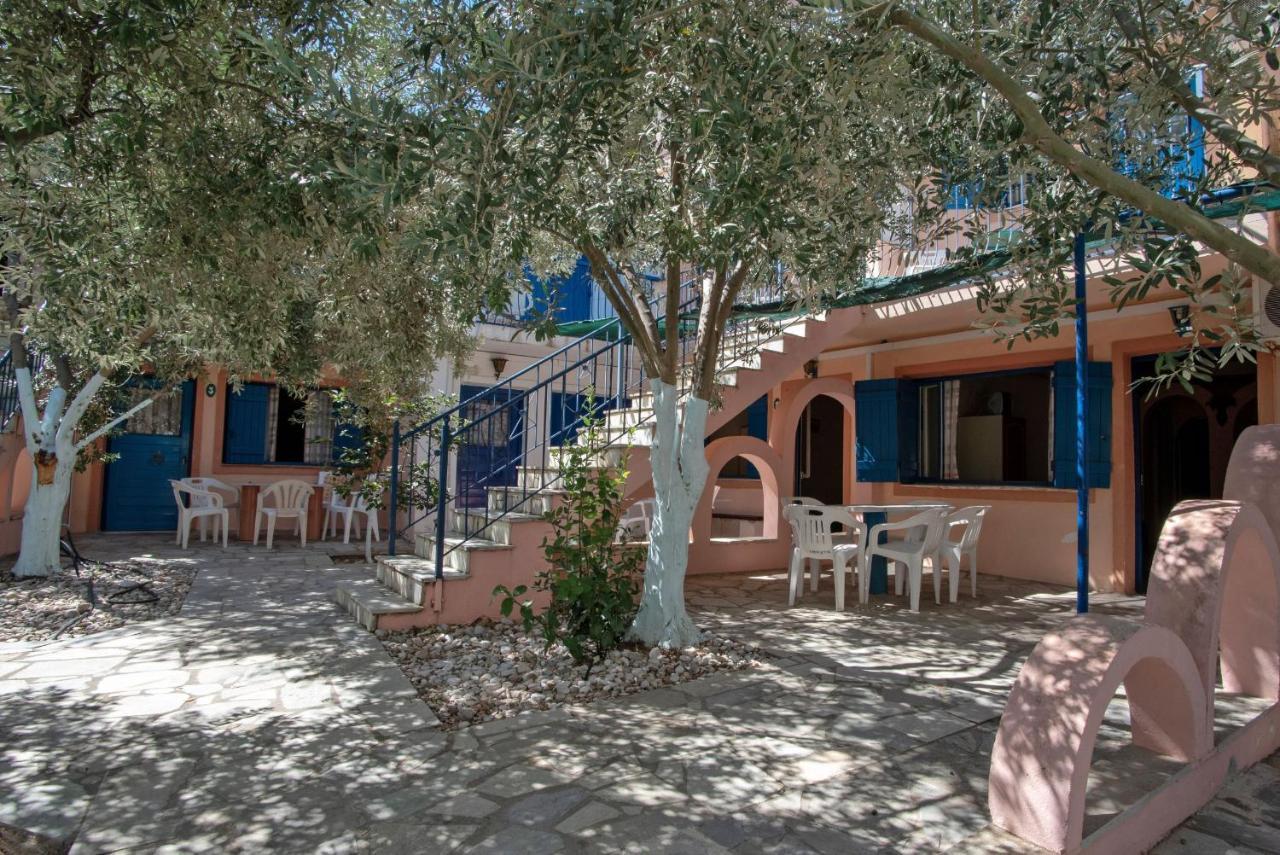 Kleoni Club Apartments Tolón Exteriér fotografie